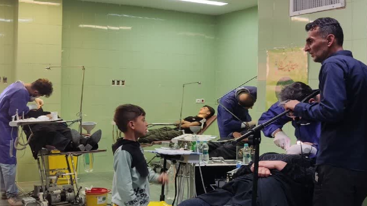 ارائه بیش از ۲۰۰ خدمت رایگان دندانپزشکی در کوهرنگ